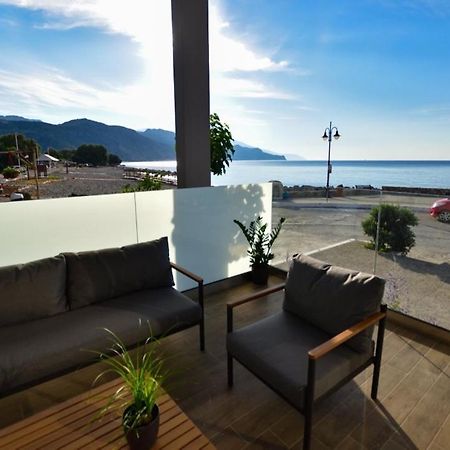 Gonis Grand Luxury Suite Paleochora Exterior foto